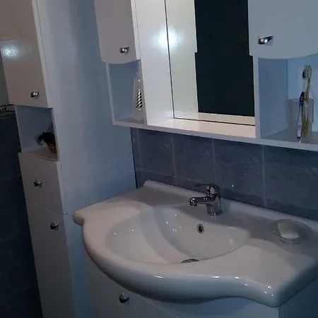 Apartment Your In The Heart Of The City!